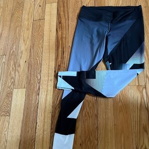 Reebok crossfit leggings. Size medium